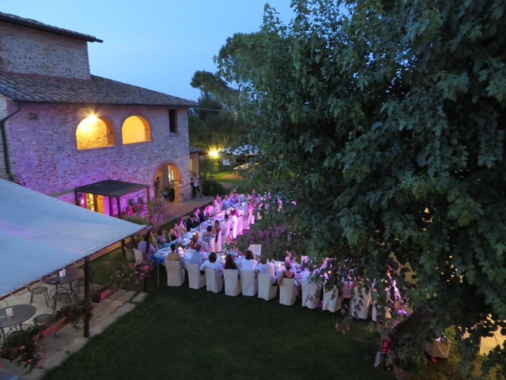 Il Baraccotto Bed & Breakfast Лучиняно Екстериор снимка