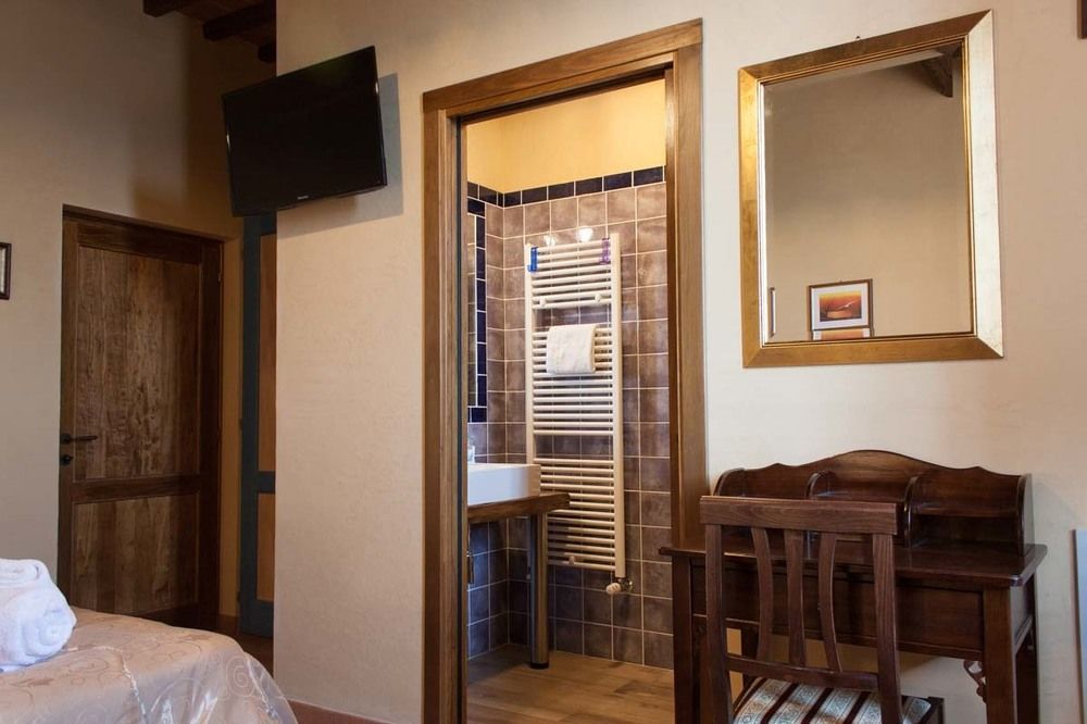Il Baraccotto Bed & Breakfast Лучиняно Екстериор снимка